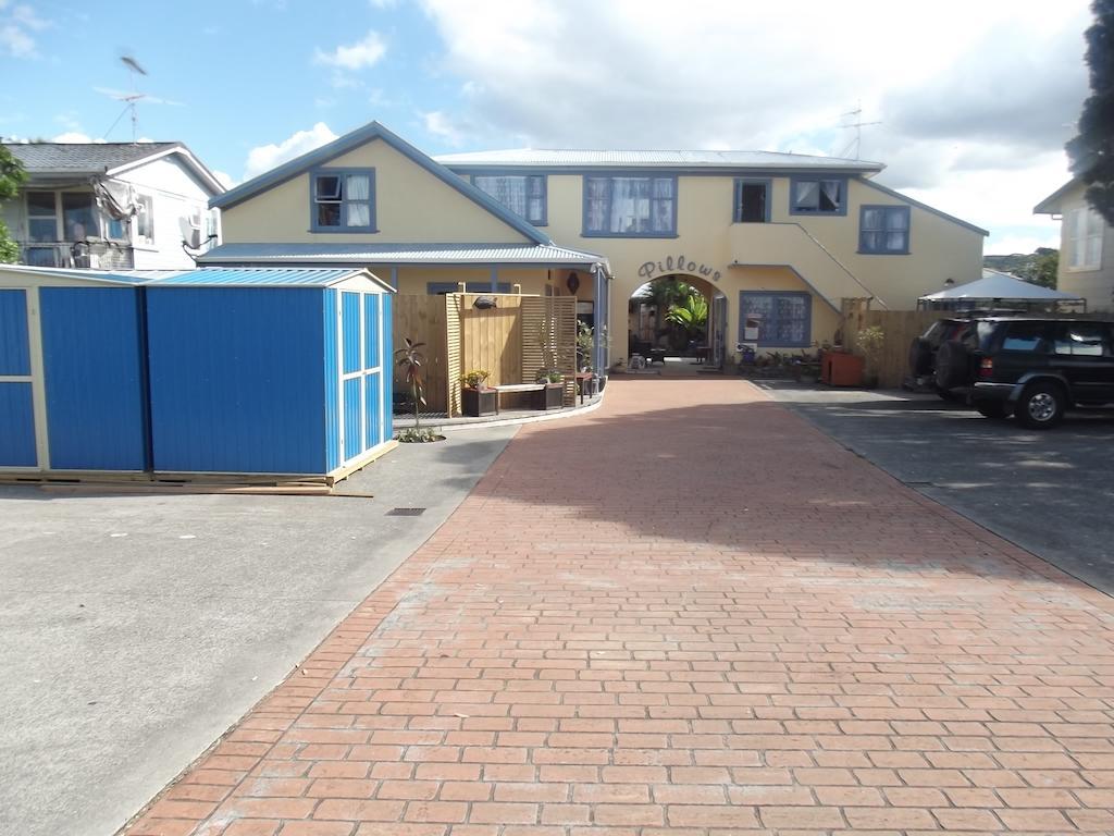 Orewa Pillows Lodge Exterior photo